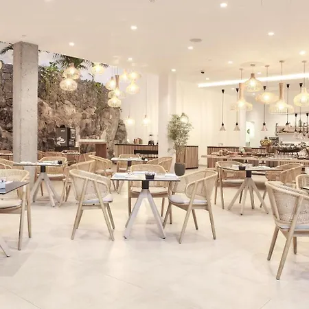 Hotel Baobab