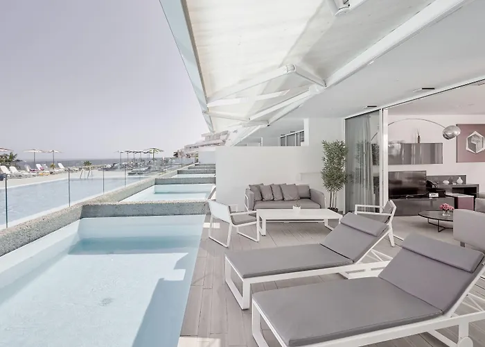 Domes Baobab Suites Hotel