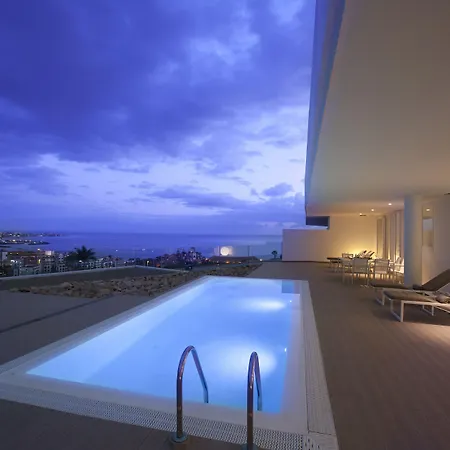 バオバブ スイーツ 5* アデヘ