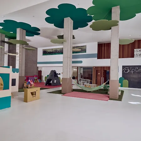 バオバブ スイーツ ホテル 5*